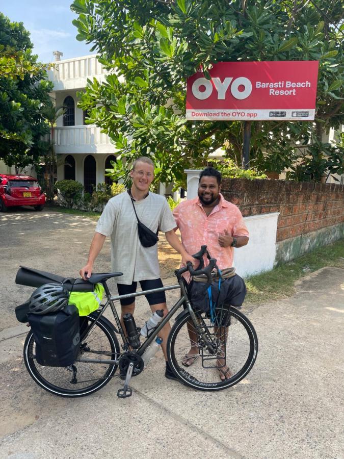 Oyo 459 Barasti Beach Resort Kalutara Buitenkant foto