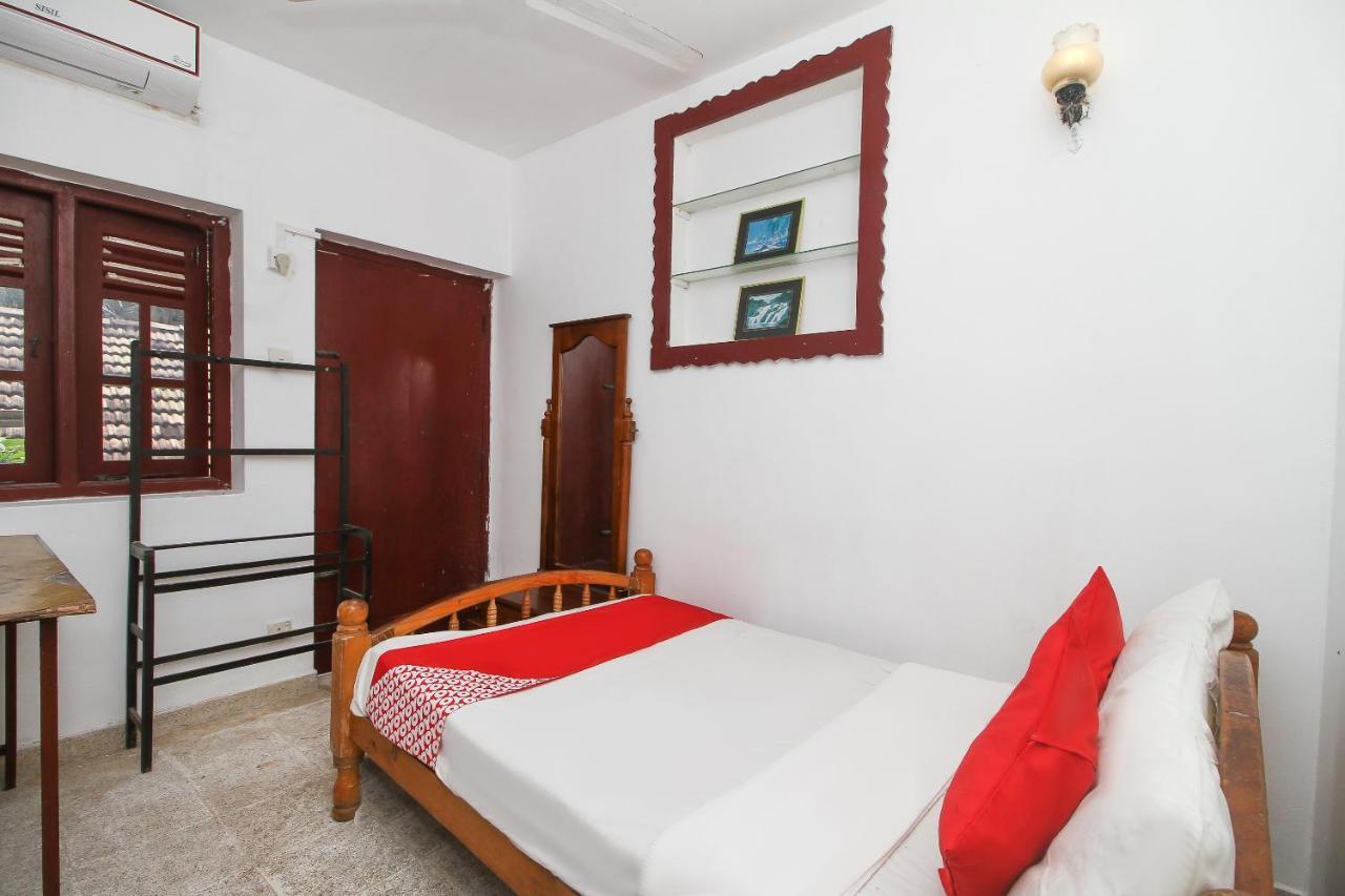 Oyo 459 Barasti Beach Resort Kalutara Buitenkant foto