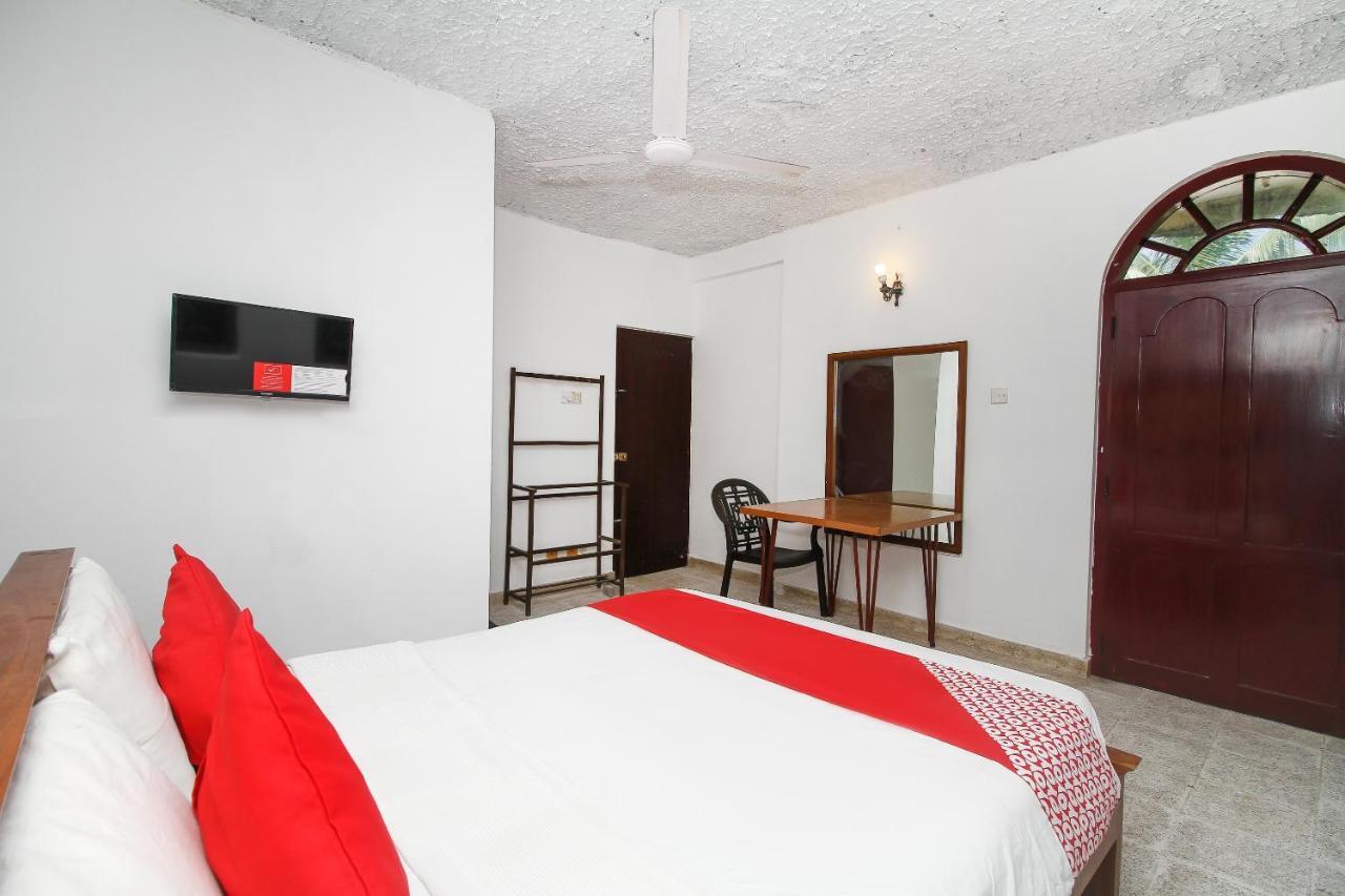 Oyo 459 Barasti Beach Resort Kalutara Buitenkant foto