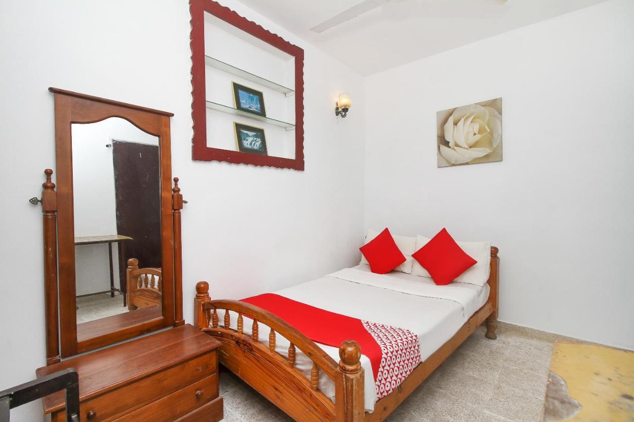 Oyo 459 Barasti Beach Resort Kalutara Buitenkant foto